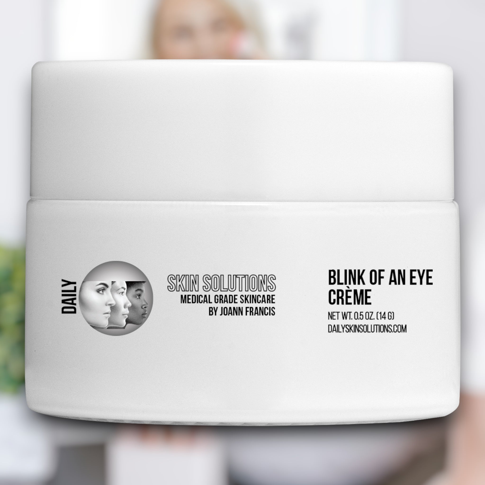 Blink of an Eye Creme